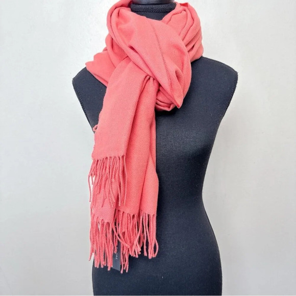 Love & Lore Fringe Soft Pink Scarf One Size - Picture 1 of 10